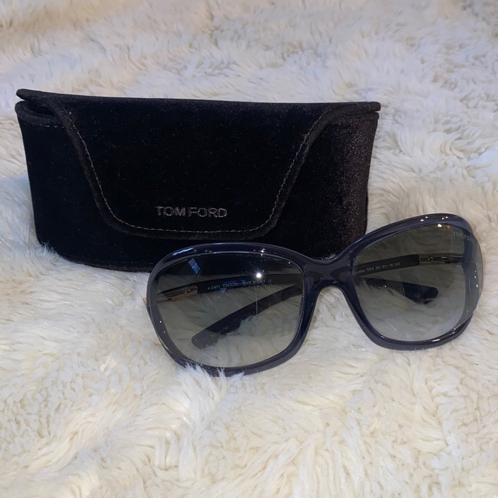 Tom Ford Jennifer oval sunglasses
